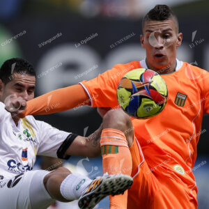 Jhon Valencia y Matheus Uribe