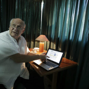 Manuel Elkin Patarroyo