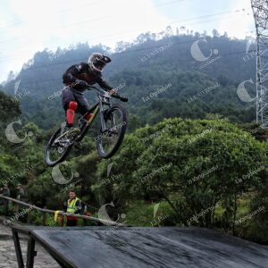 Downhill en Monserrate