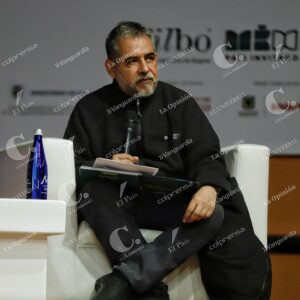 Mario Mendoza