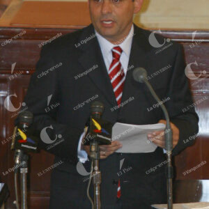 Paramilitares en el Congreso