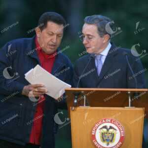 Álvaro Uribe Vélez y Hugo Chávez