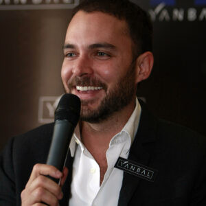 Manolo Cardona