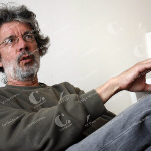 Tomás González