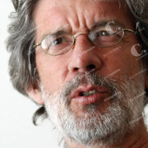 Tomás González