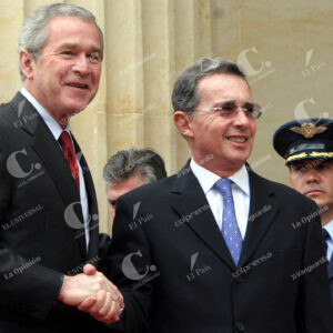 Álvaro Uribe Vélez y George Bush
