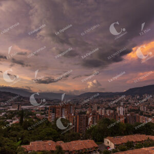 Atardeceres en Medellín