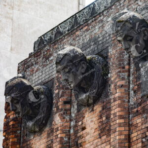 Edificio de las Tres Cabezas