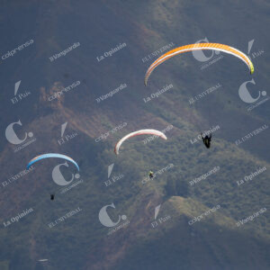 Parapentistas