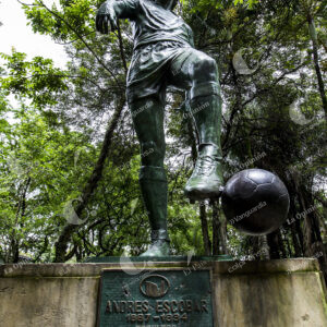 Andrés Escobar Saldarriaga Escultura