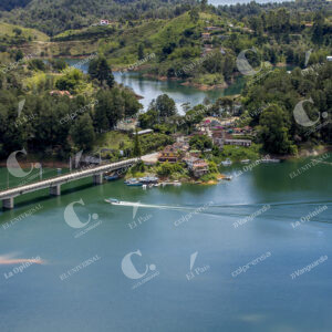 Embalse Peñol Guatapé