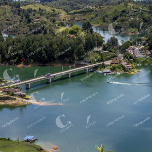 Embalse Peñol Guatapé