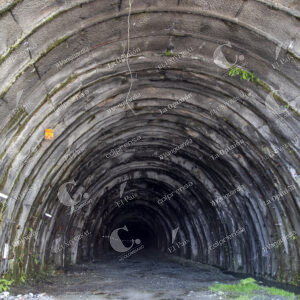 Túnel de Oriente