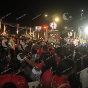 Encendido de luces del pesebre