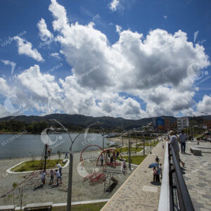 Malecón en Guatapé