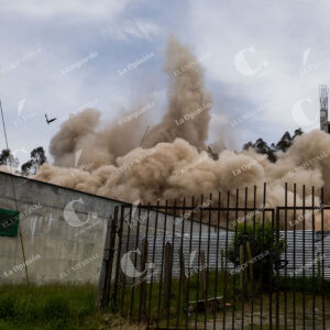 IMPLOSIÓN ALTOS DEL LAGO