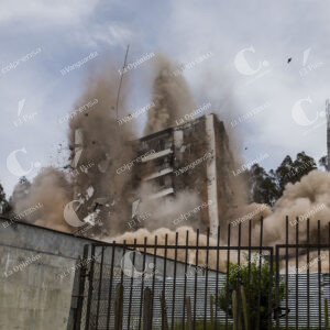 IMPLOSIÓN ALTOS DEL LAGO