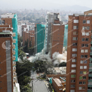 Bernavento implosión