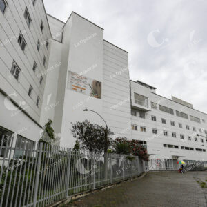 Clinica de la 80