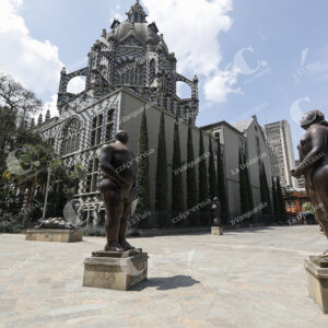 Plaza Botero